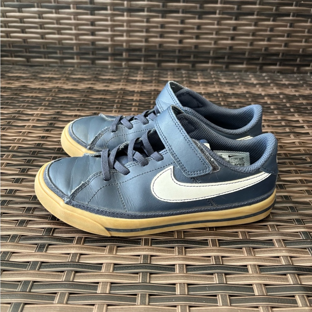 Nike Kids Youth 1Y Blue Velcro Lace-Up Sneakers Gum Sole